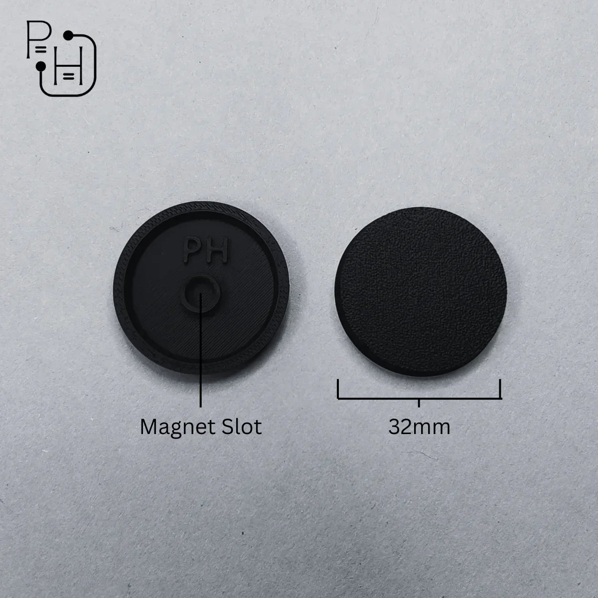 32mm black wargaming base with magnet slot for miniatures